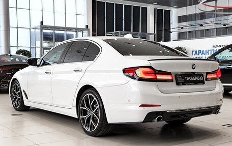 BMW 5 серия, 2018 год, 3 350 000 рублей, 11 фотография