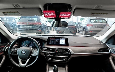 BMW 5 серия, 2018 год, 3 350 000 рублей, 18 фотография