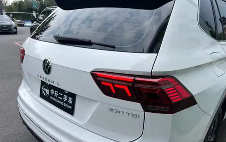 Volkswagen Tiguan II, 2021 год, 2 350 227 рублей, 4 фотография