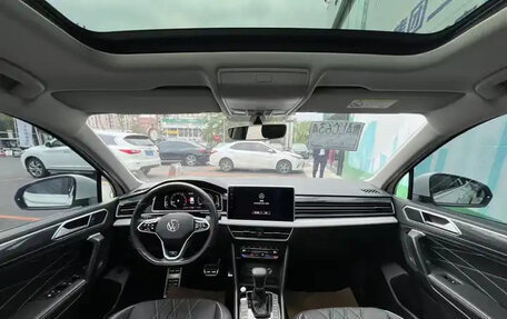 Volkswagen Tiguan II, 2021 год, 2 350 227 рублей, 8 фотография