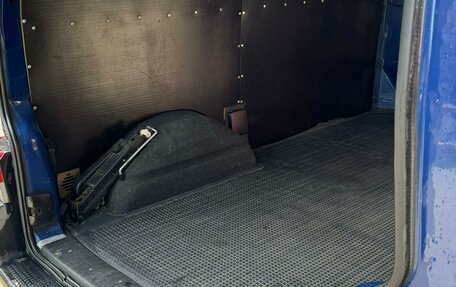 Volkswagen Transporter T4, 2001 год, 1 390 000 рублей, 6 фотография