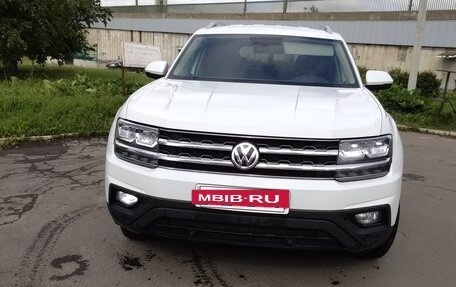 Volkswagen Teramont I, 2018 год, 2 900 000 рублей, 3 фотография