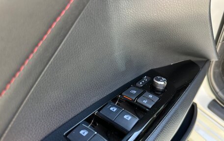 Toyota Camry, 2020 год, 3 199 000 рублей, 12 фотография