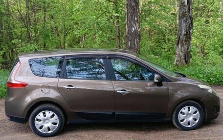 Renault Scenic III, 2009 год, 680 000 рублей, 2 фотография