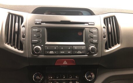 KIA Sportage III, 2010 год, 929 000 рублей, 16 фотография