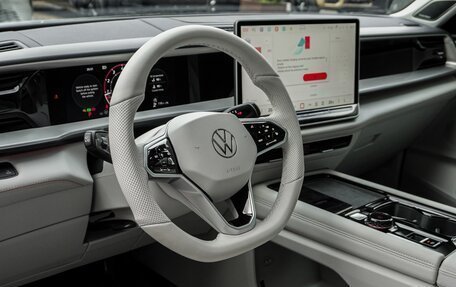 Volkswagen Teramont, 2025 год, 6 090 000 рублей, 13 фотография