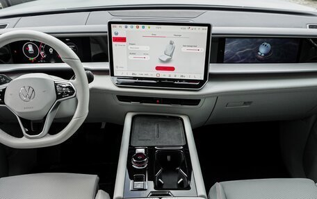 Volkswagen Teramont, 2025 год, 6 090 000 рублей, 16 фотография
