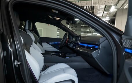 BMW M5, 2025 год, 23 700 000 рублей, 20 фотография