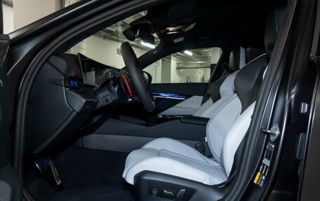BMW M5, 2025 год, 23 700 000 рублей, 17 фотография
