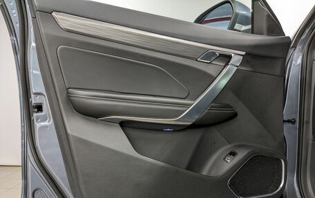 Geely Atlas, 2022 год, 1 830 000 рублей, 11 фотография