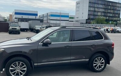 Volkswagen Touareg III, 2011 год, 2 390 000 рублей, 1 фотография