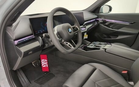 BMW 5 серия, 2025 год, 11 750 000 рублей, 11 фотография