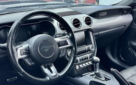 Ford Mustang VI рестайлинг, 2021 год, 2 600 014 рублей, 5 фотография