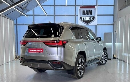 Lexus LX, 2024 год, 16 399 999 рублей, 7 фотография