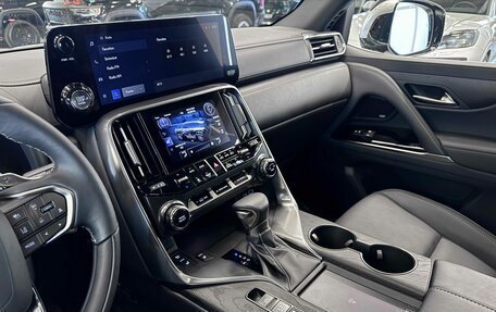 Lexus LX, 2024 год, 16 399 999 рублей, 24 фотография