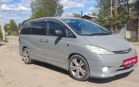 Toyota Estima III рестайлинг -2, 2002 год, 1 000 000 рублей, 3 фотография
