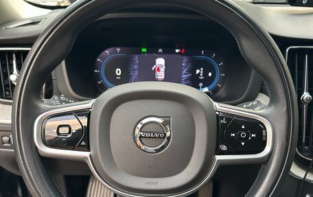 Volvo XC60 II, 2022 год, 5 500 000 рублей, 11 фотография