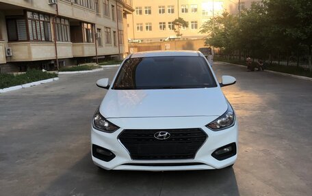 Hyundai Solaris II рестайлинг, 2019 год, 1 355 000 рублей, 2 фотография