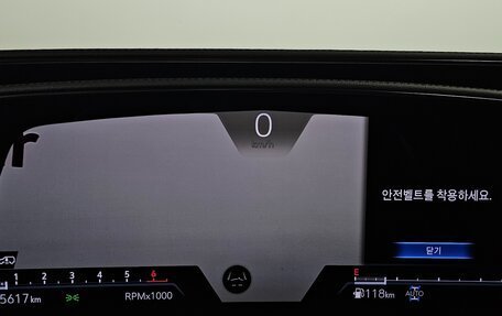 Cadillac Escalade V, 2022 год, 11 000 000 рублей, 9 фотография