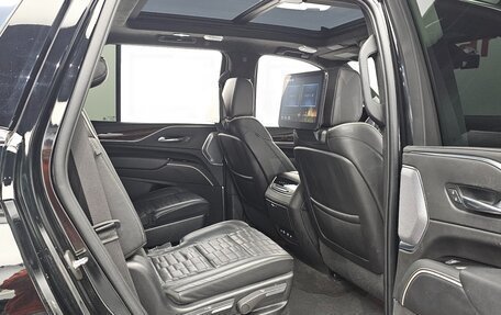 Cadillac Escalade V, 2022 год, 11 000 000 рублей, 8 фотография