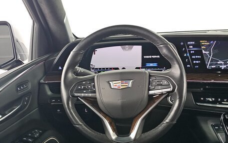 Cadillac Escalade V, 2022 год, 11 000 000 рублей, 5 фотография