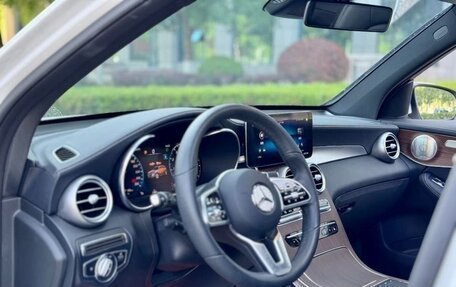 Mercedes-Benz GLC, 2021 год, 4 300 000 рублей, 13 фотография