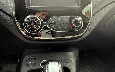 Renault Kaptur I рестайлинг, 2018 год, 1 650 000 рублей, 5 фотография