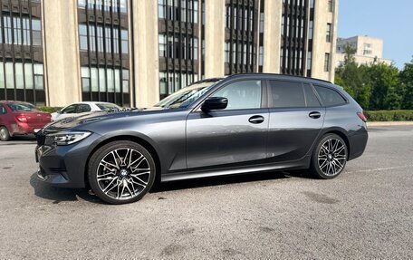 BMW 3 серия, 2020 год, 3 930 000 рублей, 3 фотография
