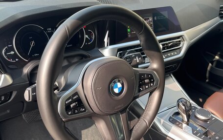 BMW 3 серия, 2020 год, 3 930 000 рублей, 12 фотография