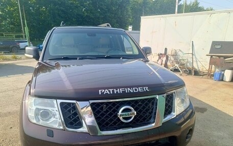 Nissan Pathfinder, 2012 год, 1 900 000 рублей, 2 фотография
