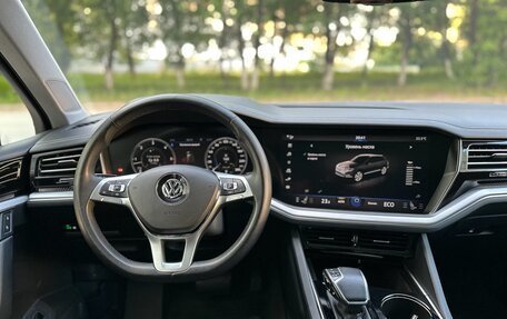 Volkswagen Touareg III, 2018 год, 4 990 000 рублей, 26 фотография