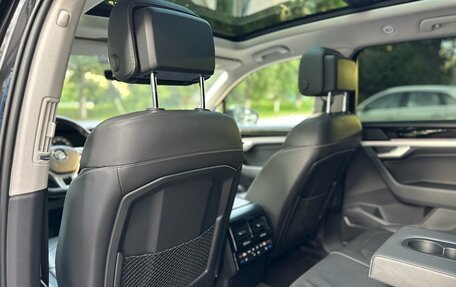 Volkswagen Touareg III, 2018 год, 4 990 000 рублей, 22 фотография