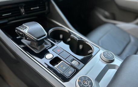 Volkswagen Touareg III, 2018 год, 4 990 000 рублей, 29 фотография