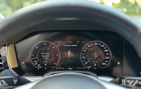 Volkswagen Touareg III, 2018 год, 4 990 000 рублей, 32 фотография
