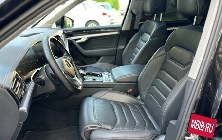 Volkswagen Touareg III, 2018 год, 4 990 000 рублей, 25 фотография