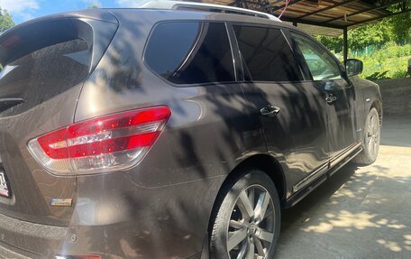 Nissan Pathfinder, 2014 год, 2 000 000 рублей, 4 фотография