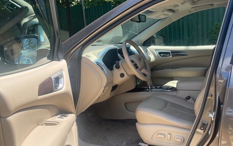 Nissan Pathfinder, 2014 год, 2 000 000 рублей, 10 фотография