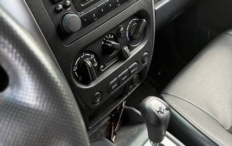 Suzuki Jimny, 2007 год, 999 999 рублей, 10 фотография