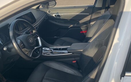 Hyundai Sonata VIII, 2023 год, 3 200 000 рублей, 5 фотография