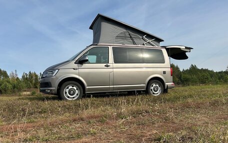 Volkswagen California T6, 2018 год, 5 200 000 рублей, 4 фотография