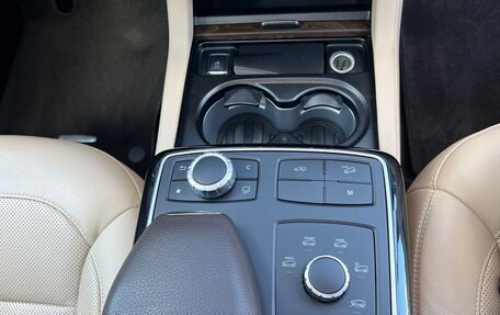 Mercedes-Benz GLS, 2016 год, 4 450 000 рублей, 20 фотография