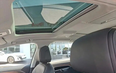 Audi A8, 2022 год, 6 554 500 рублей, 21 фотография