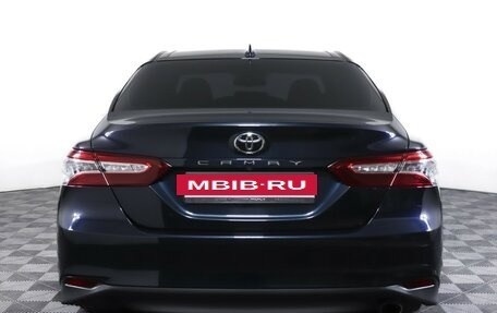 Toyota Camry, 2019 год, 2 931 000 рублей, 6 фотография