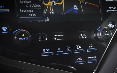 Toyota Camry, 2019 год, 2 931 000 рублей, 22 фотография