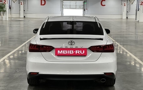 Toyota Camry, 2018 год, 2 550 000 рублей, 6 фотография