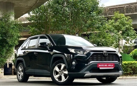 Toyota RAV4, 2022 год, 1 856 077 рублей, 3 фотография