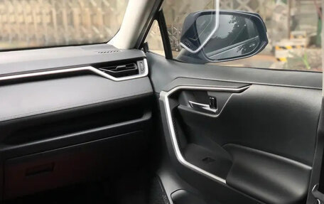 Toyota RAV4, 2022 год, 1 856 077 рублей, 20 фотография