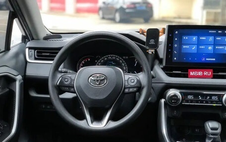 Toyota RAV4, 2022 год, 1 856 077 рублей, 17 фотография