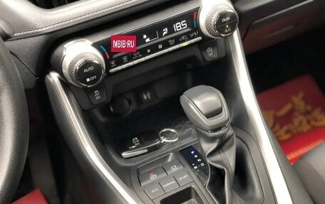 Toyota RAV4, 2022 год, 1 856 077 рублей, 18 фотография