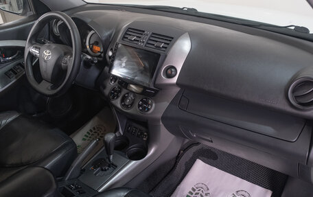 Toyota RAV4, 2011 год, 1 349 000 рублей, 18 фотография